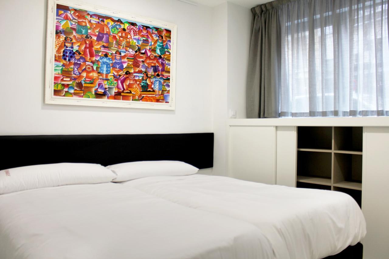 Apartamentos Funway Madrid Extérieur photo